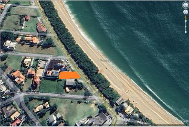 Imagem Terreno à Venda, 600 m² em Praia Das Taquaras - Balneário Camboriú Imagem Terreno à Venda, 600 m² em Praia Das Taquaras - Balneário Camboriú