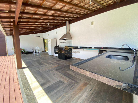 Imagem Casa com 6 Quartos à Venda, 300 m² em Albuquerque - Teresópolis Imagem Casa com 6 Quartos à Venda, 300 m² em Albuquerque - Teresópolis