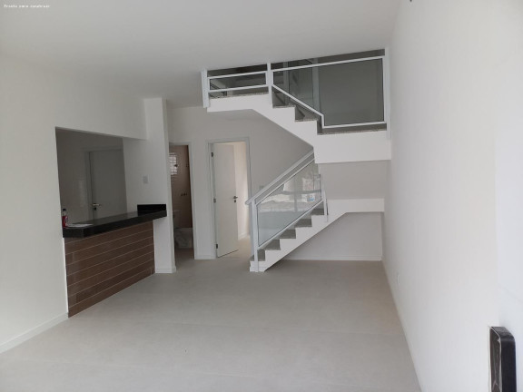 Imagem Casa de Condomínio com 3 Quartos à Venda, 118 m² em Maravista -itaipu - Niterói Imagem Casa de Condomínio com 3 Quartos à Venda, 118 m² em Maravista -itaipu - Niterói
