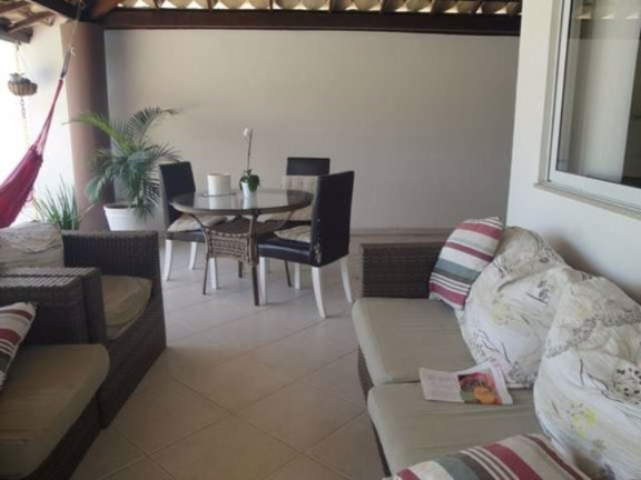 Imagem Casa com 4 Quartos à Venda, 300 m² em Buraquinho - Lauro De Freitas Imagem Casa com 4 Quartos à Venda, 300 m² em Buraquinho - Lauro De Freitas