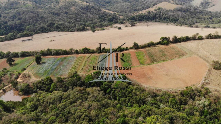 Imagem Chácara à Venda, 240 m² em Itatiba Imagem Chácara à Venda, 240 m² em Itatiba