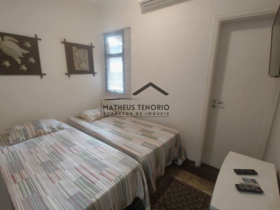 Imagem Apartamento com 3 Quartos à Venda, 130 m²