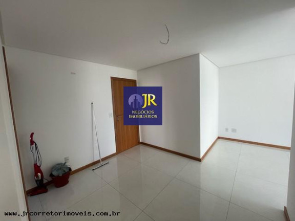Imagem Apartamento com 3 Quartos à Venda, 110 m² em Itapuã - Vila Velha Imagem Apartamento com 3 Quartos à Venda, 110 m² em Itapuã - Vila Velha