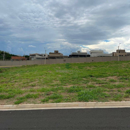 Terreno à Venda, 300 m² em Condomínio Quinta Do Lago Lac Leman - São José Do Rio Preto