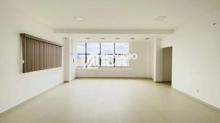 Imagem Sala Comercial para Alugar, 130 m² em Cidade Nova - Feira De Santana Imagem Sala Comercial para Alugar, 130 m² em Cidade Nova - Feira De Santana