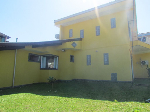 Imagem Sobrado com 4 Quartos à Venda, 300 m² em Campos Elíseos - Itanhaém Imagem Sobrado com 4 Quartos à Venda, 300 m² em Campos Elíseos - Itanhaém