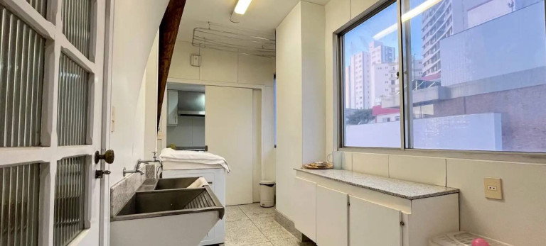 Imagem Apartamento com 5 Quartos à Venda, 200 m² em Gutierrez - Belo Horizonte