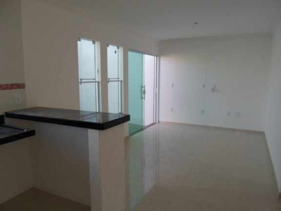 Imagem Casa com 1 Quarto à Venda, 78 m² em Fátima Cidade Jardim - Guarapari Imagem Casa com 1 Quarto à Venda, 78 m² em Fátima Cidade Jardim - Guarapari