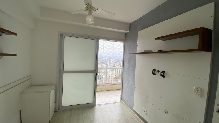 Imagem Apartamento com 2 Quartos à Venda, 68 m² em Encruzilhada - Santos