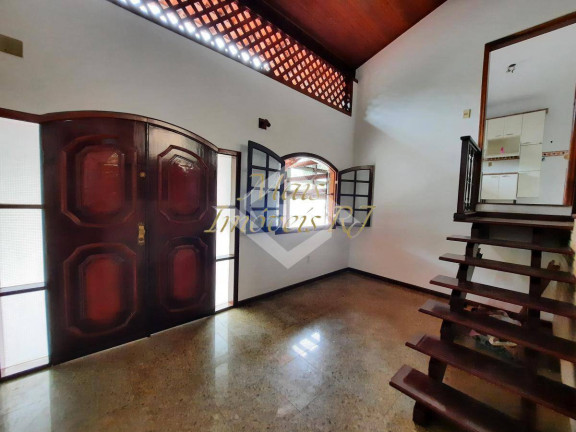 Imagem Casa com 6 Quartos à Venda, 230 m² em Itaipu - Niterói Imagem Casa com 6 Quartos à Venda, 230 m² em Itaipu - Niterói