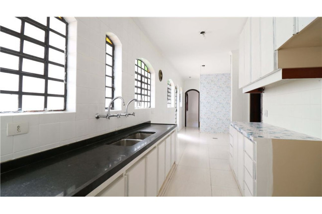 Imagem Casa com 4 Quartos à Venda, 332 m² em Morumbi - São Paulo Imagem Casa com 4 Quartos à Venda, 332 m² em Morumbi - São Paulo