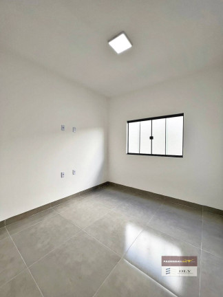 Imagem Casa com 3 Quartos à Venda, 113 m² em Residencial Dom Rafael - Goiânia Imagem Casa com 3 Quartos à Venda, 113 m² em Residencial Dom Rafael - Goiânia