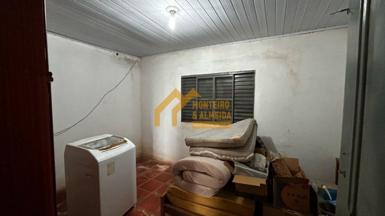Imagem Chácara com 2 Quartos à Venda, 50 m² em Retiro Santana - Itapetininga Imagem Chácara com 2 Quartos à Venda, 50 m² em Retiro Santana - Itapetininga