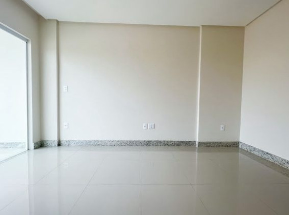 Imagem Casa com 3 Quartos à Venda, 160 m² Imagem Casa com 3 Quartos à Venda, 160 m²