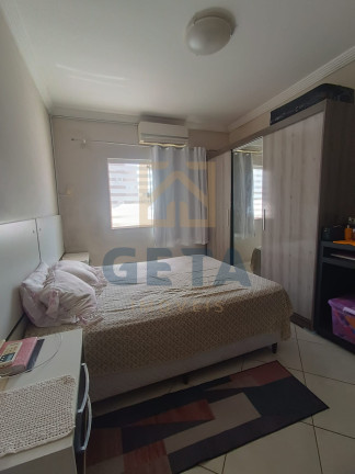 Imagem Casa com 2 Quartos à Venda, 52 m² em Centro - Camboriú