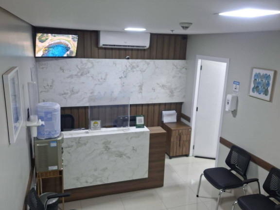 Sala Comercial à Venda,  em Cuiabá
