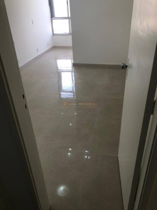 Imagem Apartamento com 2 Quartos à Venda, 72 m² em Estácio - Rio De Janeiro Imagem Apartamento com 2 Quartos à Venda, 72 m² em Estácio - Rio De Janeiro