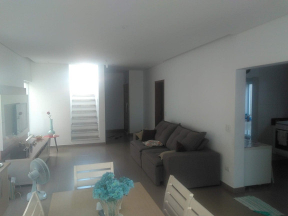 Imagem Casa de Condomínio com 3 Quartos à Venda, 210 m² em Piracangaguá - Taubaté