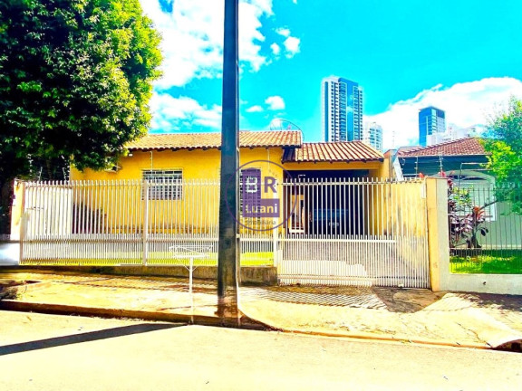 Casa com 3 Quartos à Venda, 330 m² em Guanabara - Londrina