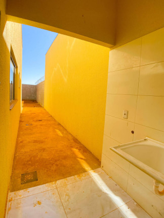 Imagem Casa com 2 Quartos à Venda, 70 m² em Jardim Privê Das Caldas - Caldas Novas
