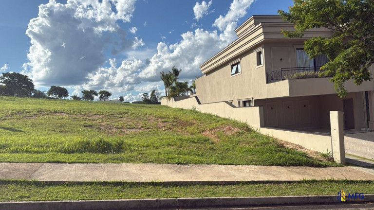 Imagem Terreno à Venda, 1.041 m² em Residencial Saint Patrick - Sorocaba Imagem Terreno à Venda, 1.041 m² em Residencial Saint Patrick - Sorocaba