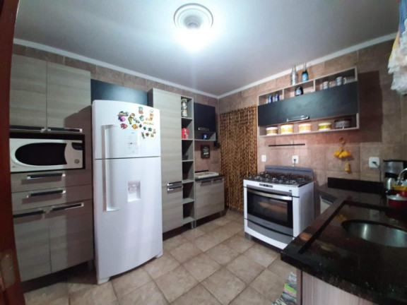 Imagem Casa com 5 Quartos à Venda, 200 m² em Capão Novo - Capao Da Canoa