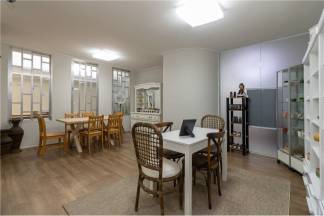 Imagem Casa com 3 Quartos à Venda, em Vila Regente Feijó - São Paulo Imagem Casa com 3 Quartos à Venda, em Vila Regente Feijó - São Paulo