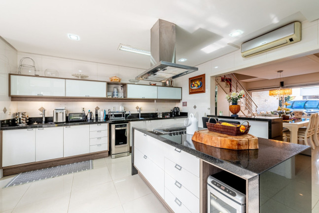 Imagem Casa de Condomínio com 3 Quartos à Venda, 203 m² em Ecoville - Porto Alegre
