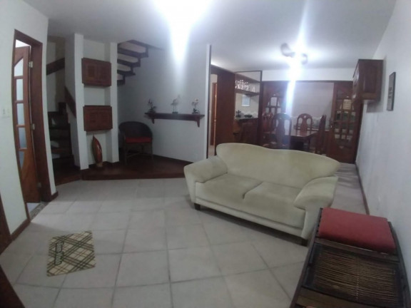 Imagem Imóvel com 3 Quartos à Venda, 170 m² em Braga - Cabo Frio