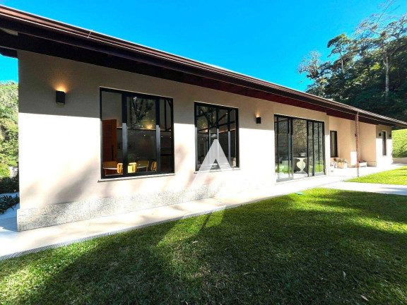 Imagem Casa com 5 Quartos à Venda, 498 m² em Comary - Teresópolis Imagem Casa com 5 Quartos à Venda, 498 m² em Comary - Teresópolis