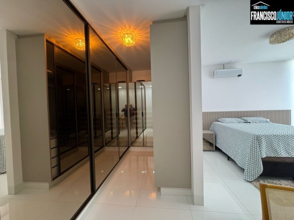 Imagem Casa com 4 Quartos à Venda, 618 m² em Condomínio Do Lago - Goiânia Imagem Casa com 4 Quartos à Venda, 618 m² em Condomínio Do Lago - Goiânia