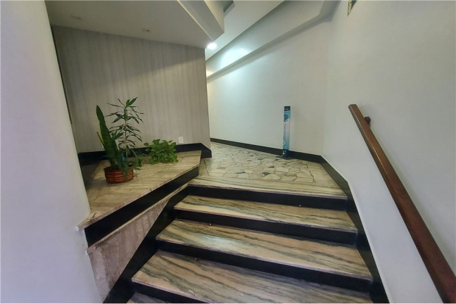Imagem Imóvel com 2 Quartos à Venda, em Centro Histórico - Porto Alegre Imagem Imóvel com 2 Quartos à Venda, em Centro Histórico - Porto Alegre