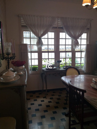 Imagem Casa com 4 Quartos à Venda, 340 m² em São Francisco - Niterói Imagem Casa com 4 Quartos à Venda, 340 m² em São Francisco - Niterói