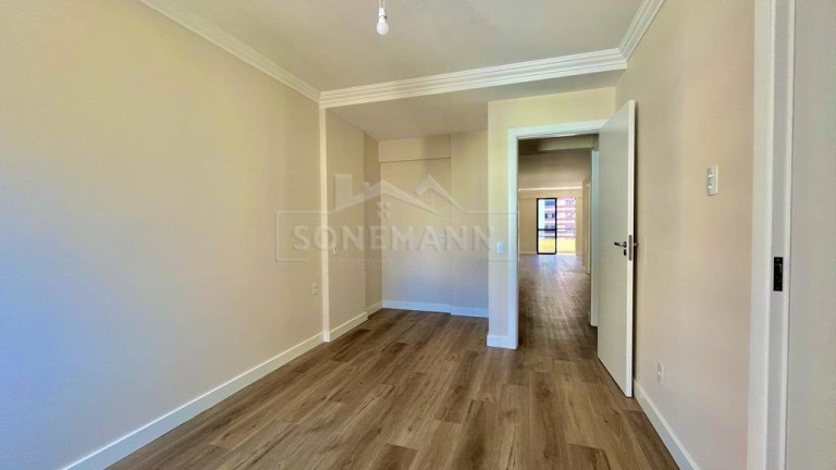 Imagem Apartamento com 3 Quartos à Venda, 110 m² em Centro - Florianópolis Imagem Apartamento com 3 Quartos à Venda, 110 m² em Centro - Florianópolis