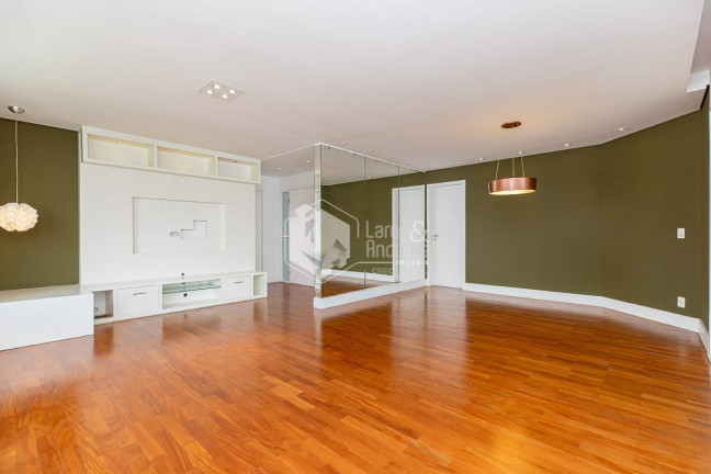 Imagem Apartamento com 3 Quartos à Venda, 158 m² em Moema - São Paulo Imagem Apartamento com 3 Quartos à Venda, 158 m² em Moema - São Paulo