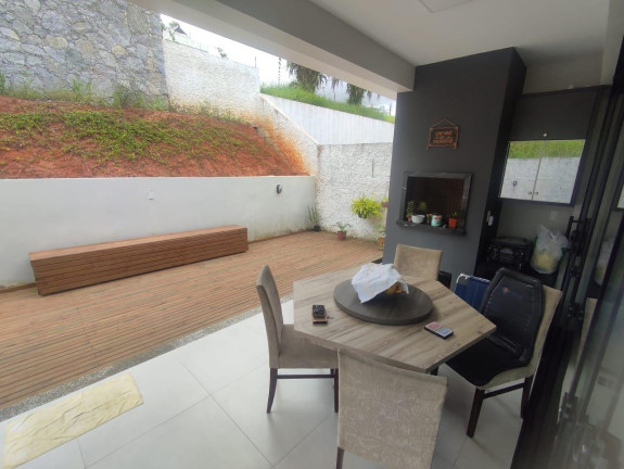 Imagem Casa com 3 Quartos à Venda, 160 m² em Pedra Branca - Palhoça