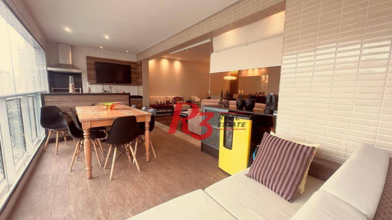 Imagem Apartamento com 3 Quartos à Venda, 181 m² em Gonzaga - Santos