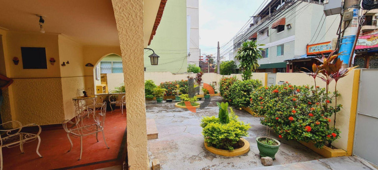 Imagem Casa com 3 Quartos à Venda ou Locação, 188 m² em Centro - Nova Iguaçu