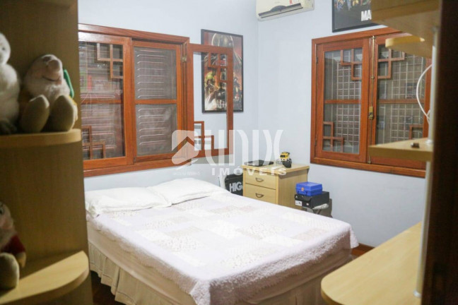 Imagem Casa com 5 Quartos à Venda, 500 m² em Parque Turf Club - Campos Dos Goytacazes