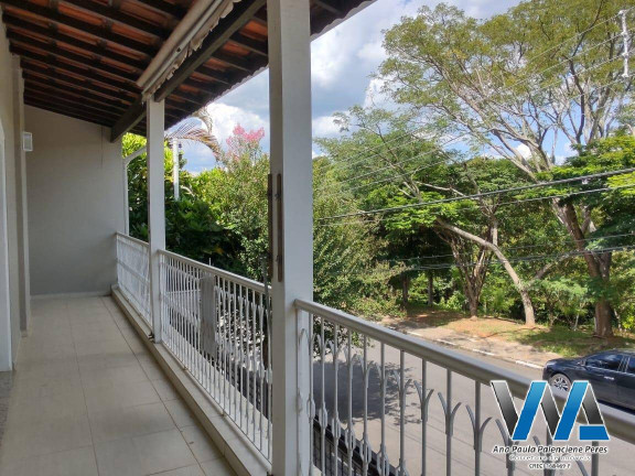 Imagem Casa com 3 Quartos à Venda, 250 m² em Jardim América - Bragança Paulista Imagem Casa com 3 Quartos à Venda, 250 m² em Jardim América - Bragança Paulista