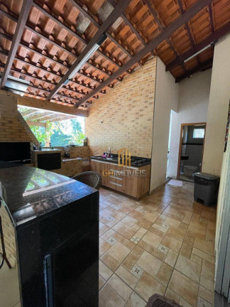 Imagem Casa com 3 Quartos à Venda, 240 m² em Condomínio Rio Formoso - Goiânia