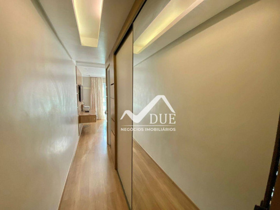 Imagem Casa com 3 Quartos à Venda, 272 m² em Embaré - Santos Imagem Casa com 3 Quartos à Venda, 272 m² em Embaré - Santos