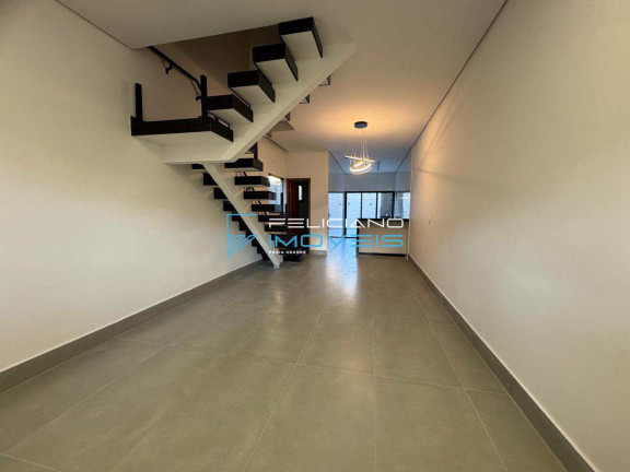 Casa com 3 Quartos à Venda, 120 m² em Canto Do Forte - Praia Grande