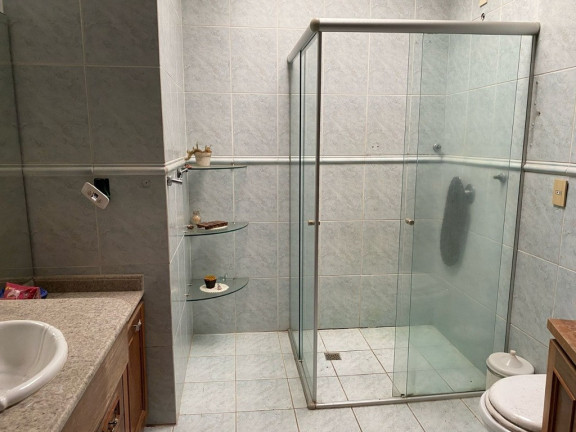 Imagem Casa com 4 Quartos à Venda, 315 m² em Tristeza - Porto Alegre Imagem Casa com 4 Quartos à Venda, 315 m² em Tristeza - Porto Alegre
