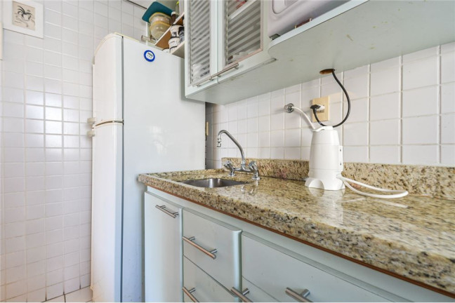Imagem Apartamento com 2 Quartos à Venda, 64 m² em Moema - São Paulo