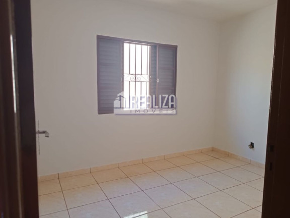 Imagem Casa com 3 Quartos à Venda, 300 m² em Vila Alvorada - Uberaba