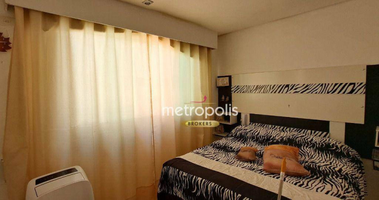 Imagem Casa com 1 Quarto à Venda, 125 m² em Jardim Cristiane - Santo André Imagem Casa com 1 Quarto à Venda, 125 m² em Jardim Cristiane - Santo André
