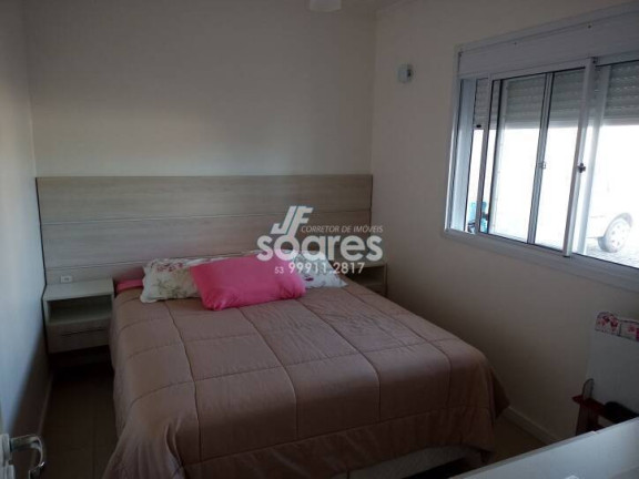 Imagem Casa de Condomínio com 3 Quartos à Venda, 70 m² em Laranjal - Pelotas
