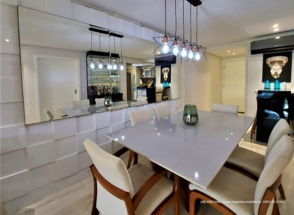 Imagem Apartamento com 3 Quartos à Venda, 248 m² em Agronômica - Florianópolis