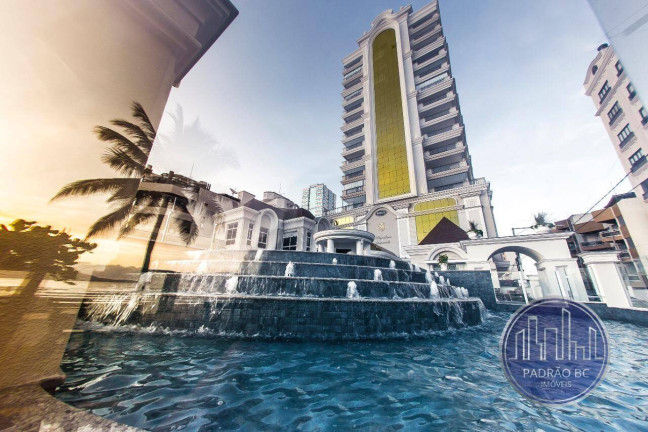 Apartamento com 4 Quartos à Venda, 217 m² em Meia Praia - Itapema